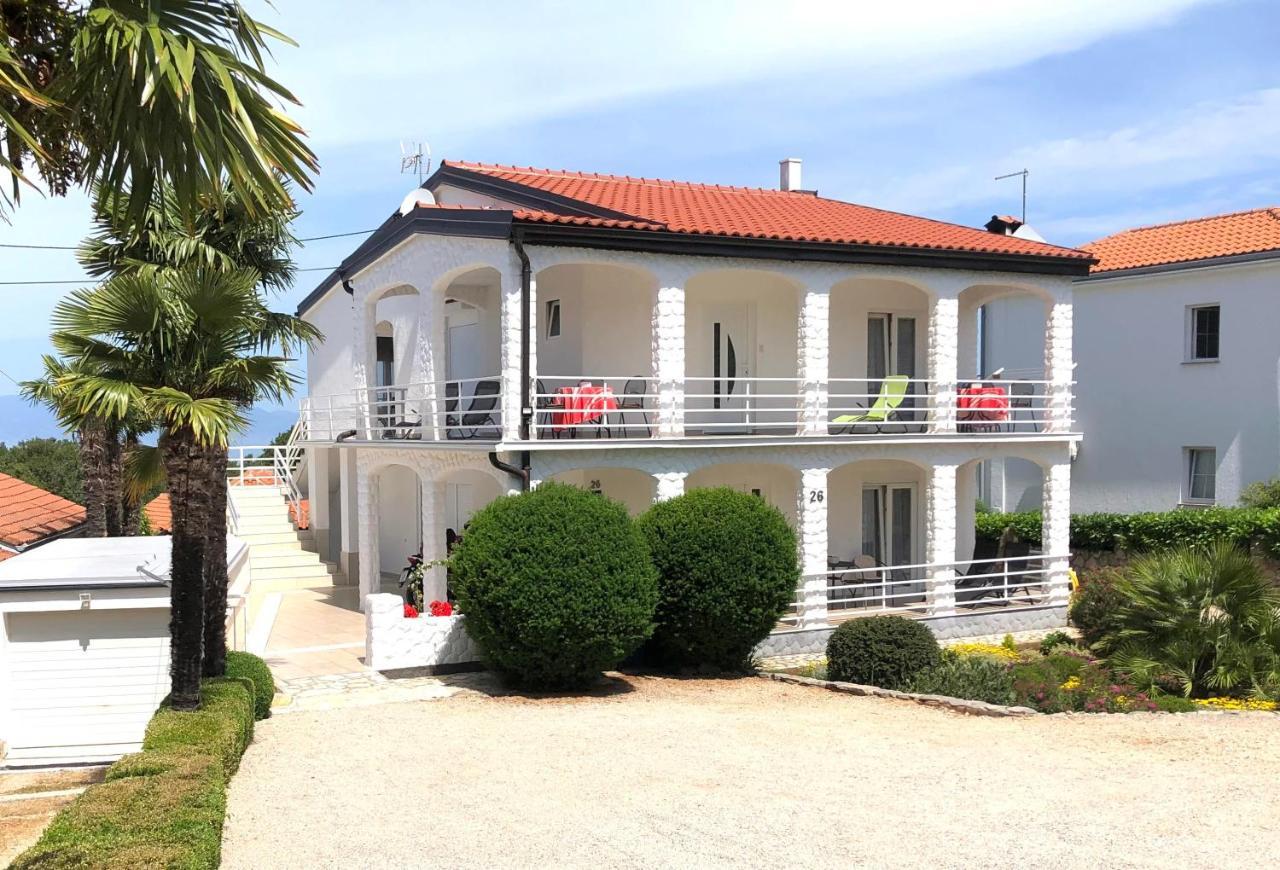 Apartments Kremenici Malinska Kültér fotó