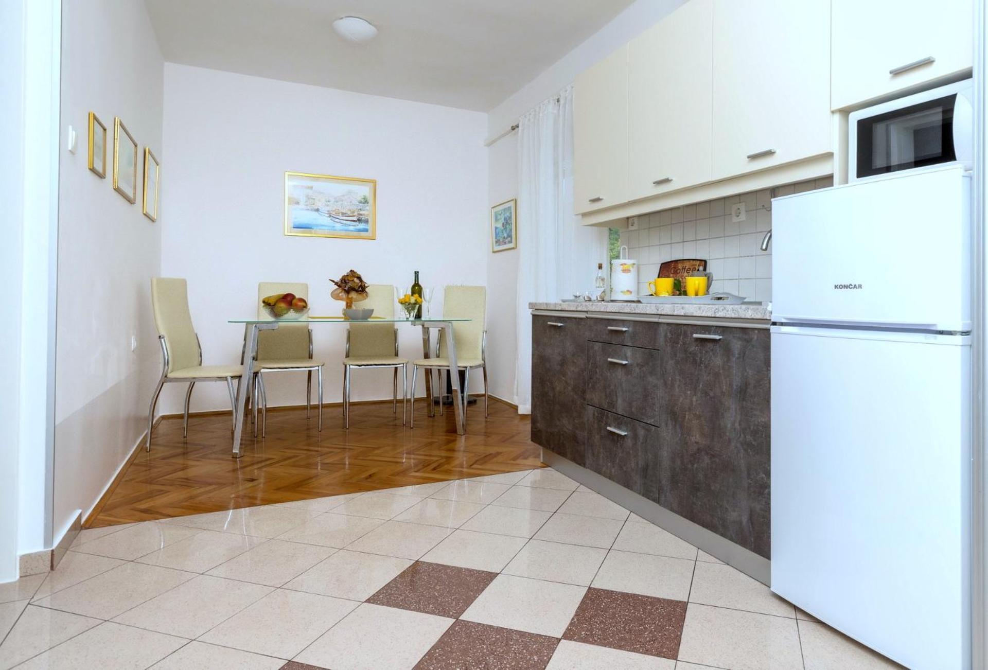 Apartments Kremenici Malinska Kültér fotó