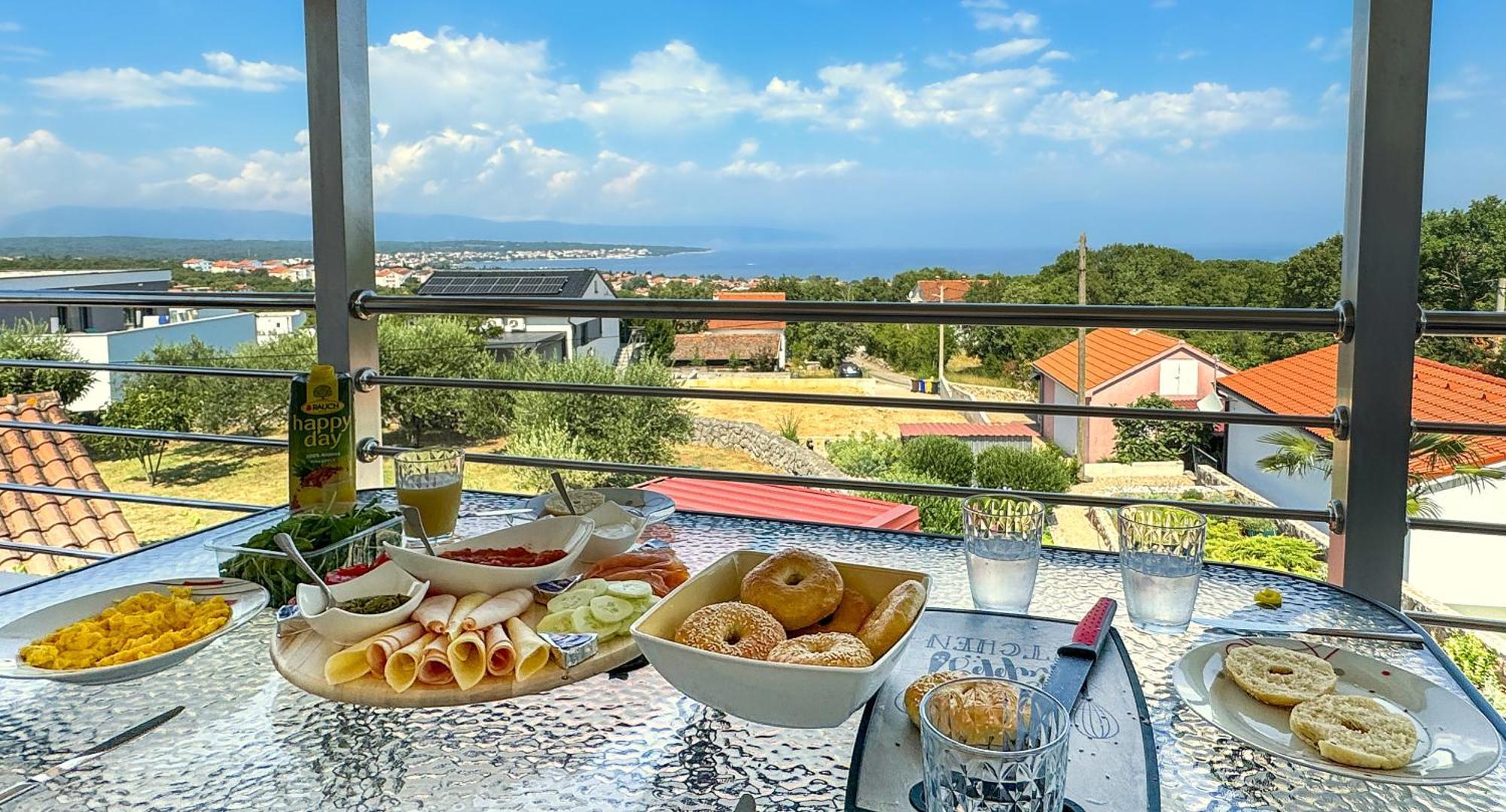 Apartments Kremenici Malinska Kültér fotó