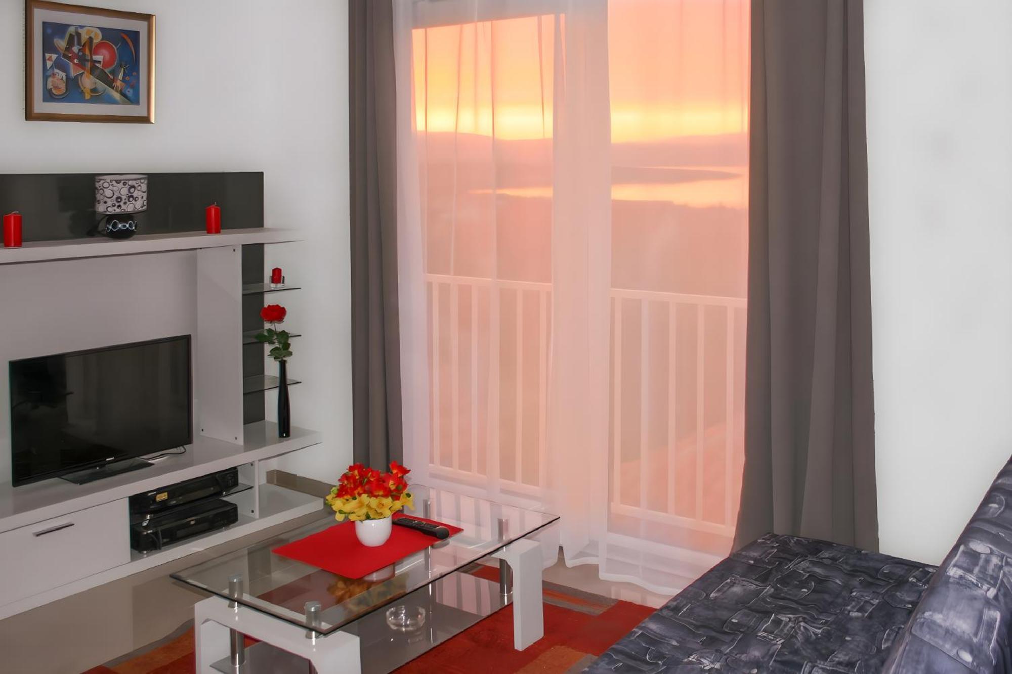 Apartments Kremenici Malinska Kültér fotó